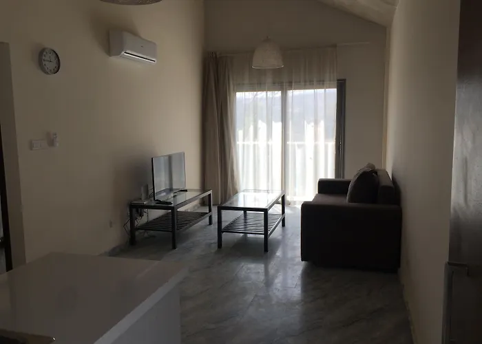 Aparthotel Caprice Kosher Neo Chorio