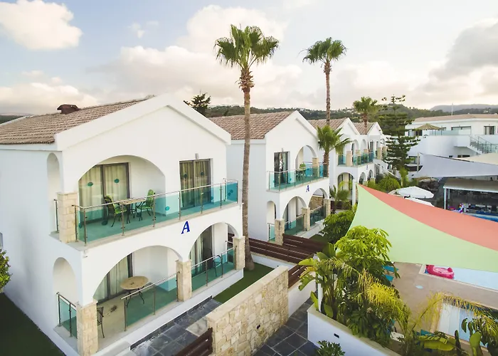 Caprice Kosher Aparthotel Neo Chorio