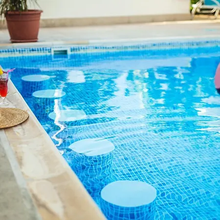 Caprice Kosher Aparthotel 4*