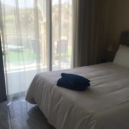 Caprice Kosher Apart-hotel Neo Chorio