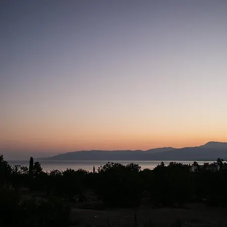 Caprice Kosher Aparthotel Neo Chorio